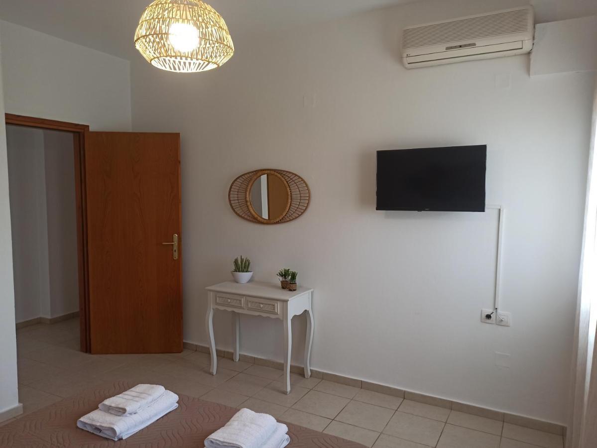 Sea Melody Apartments Stavromenos  Eksteriør billede