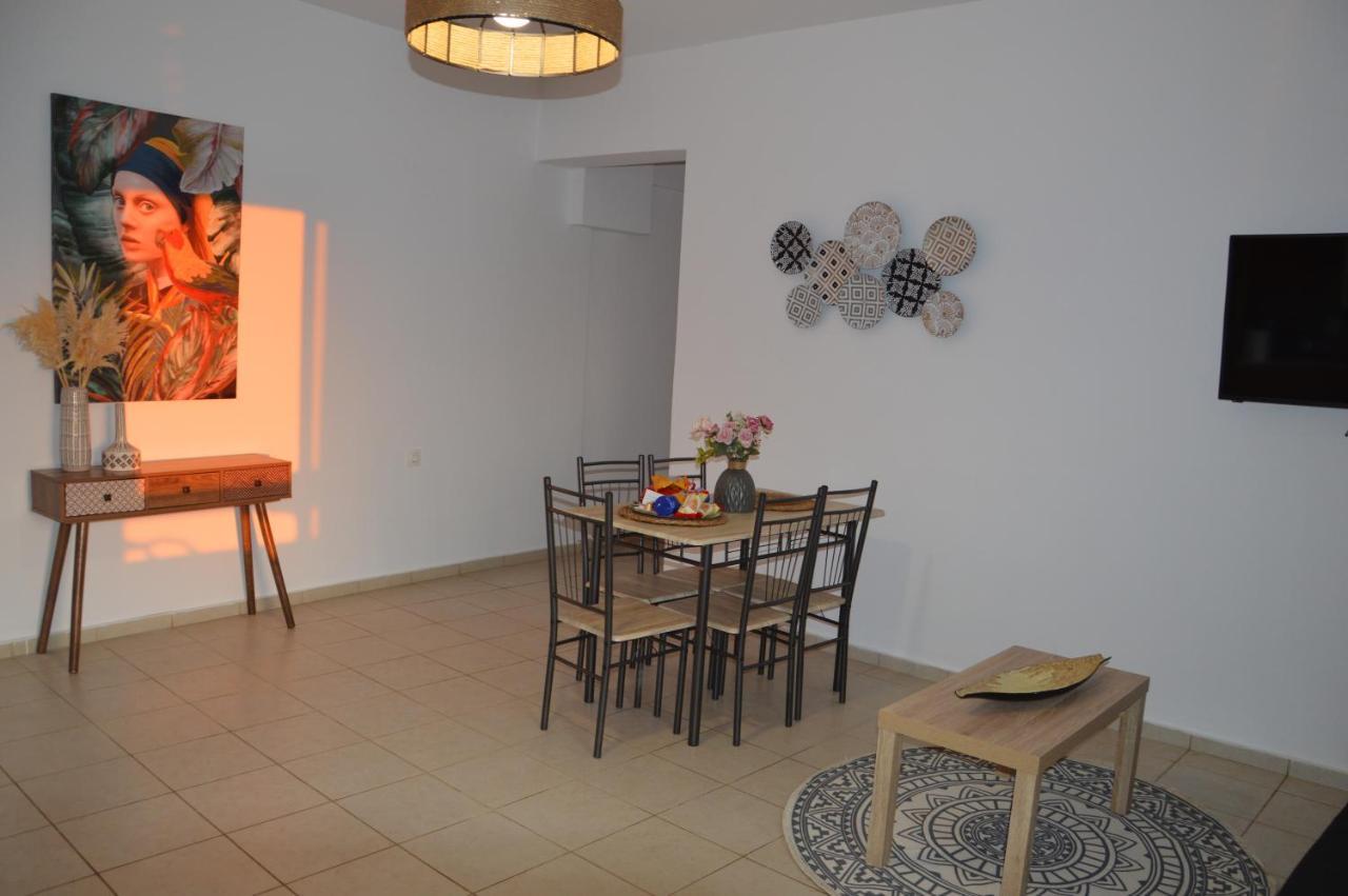 Sea Melody Apartments Stavromenos  Eksteriør billede