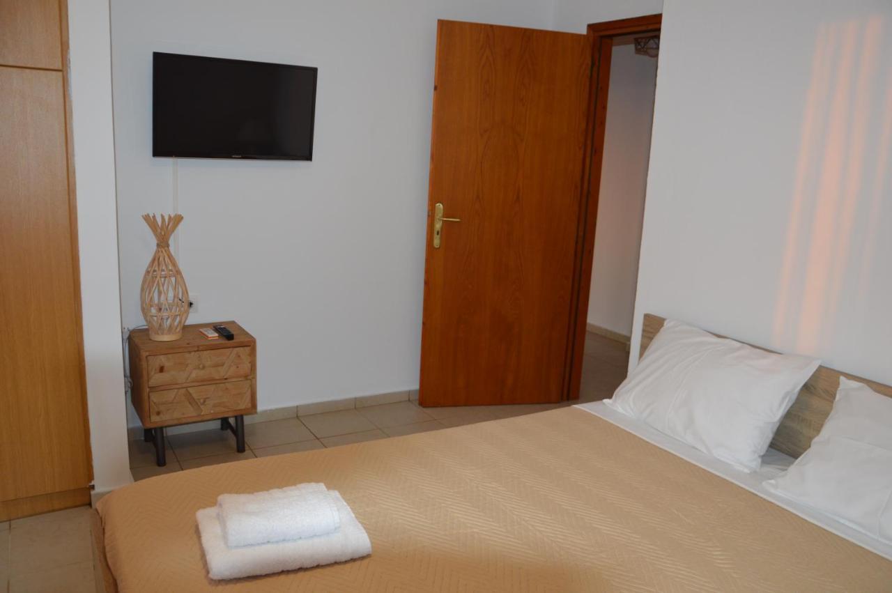 Sea Melody Apartments Stavromenos  Eksteriør billede